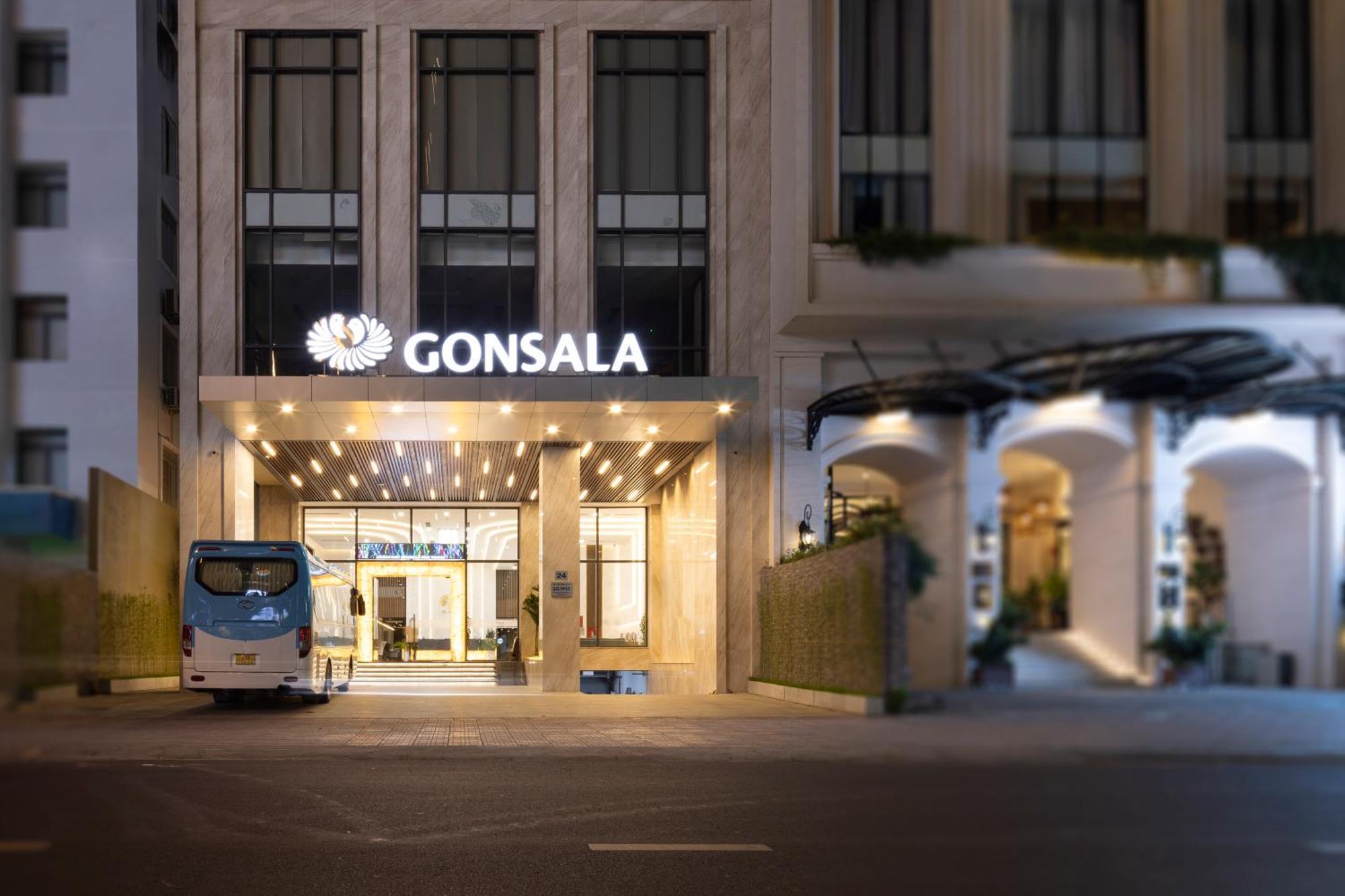 Gonsala Отель Нячанг