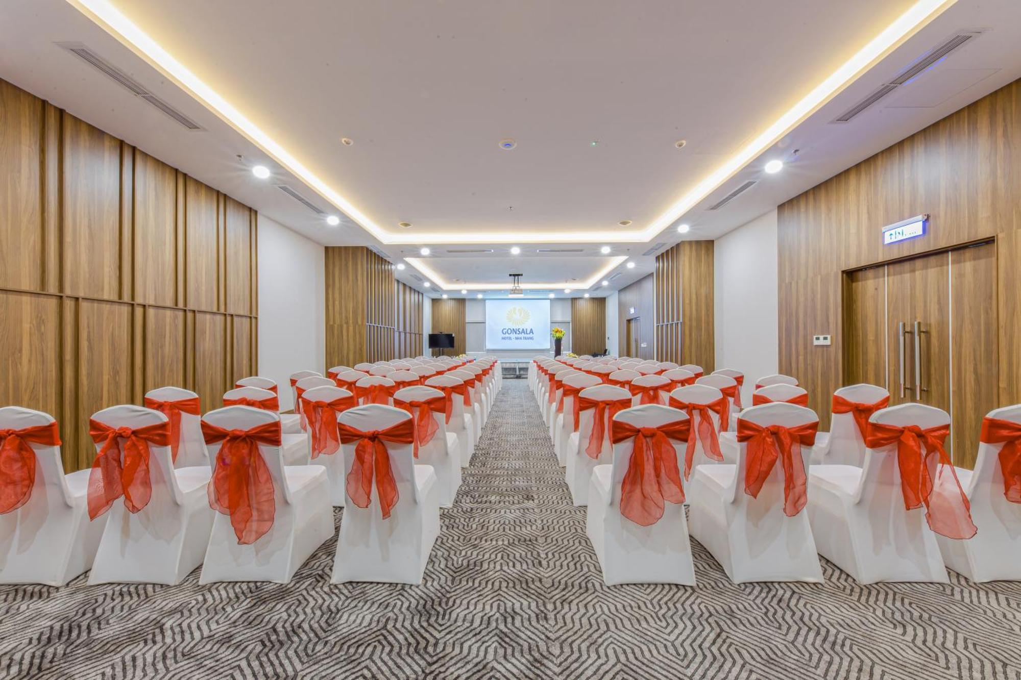 Hotel Gonsala Nha Trang